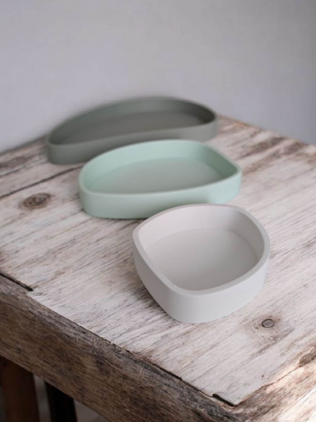 TrioCurve 3-Piece Nesting Tray Set – Modular Catchall Organizers